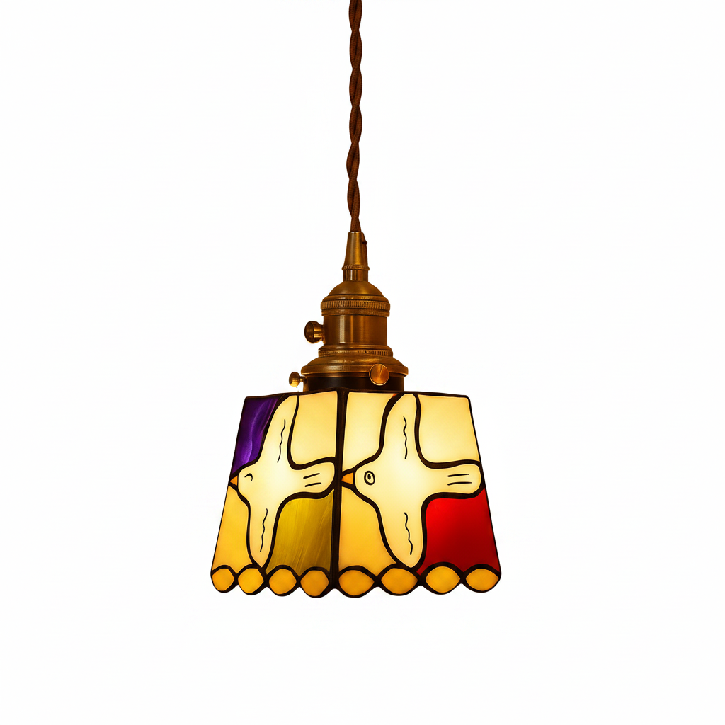 Antique inspired Tiffany pendant lighting