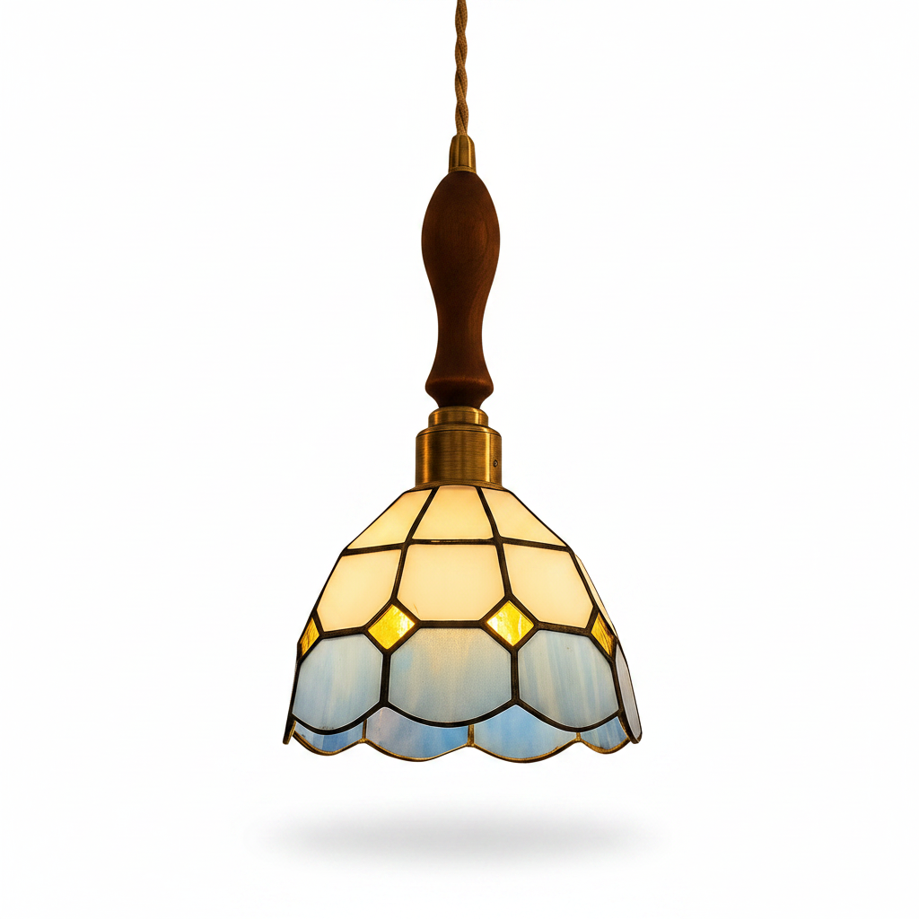 Tiffany pendant light in living room décor